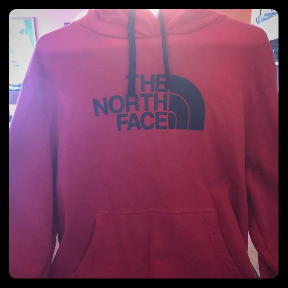 Men’s North Face hoodie